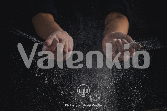 Valenkio: A Modern Display Font for Bold Branding